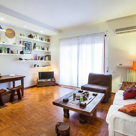 Delightful Vatican Apartment Rome